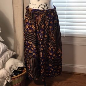 Cool print vintage midi skirt